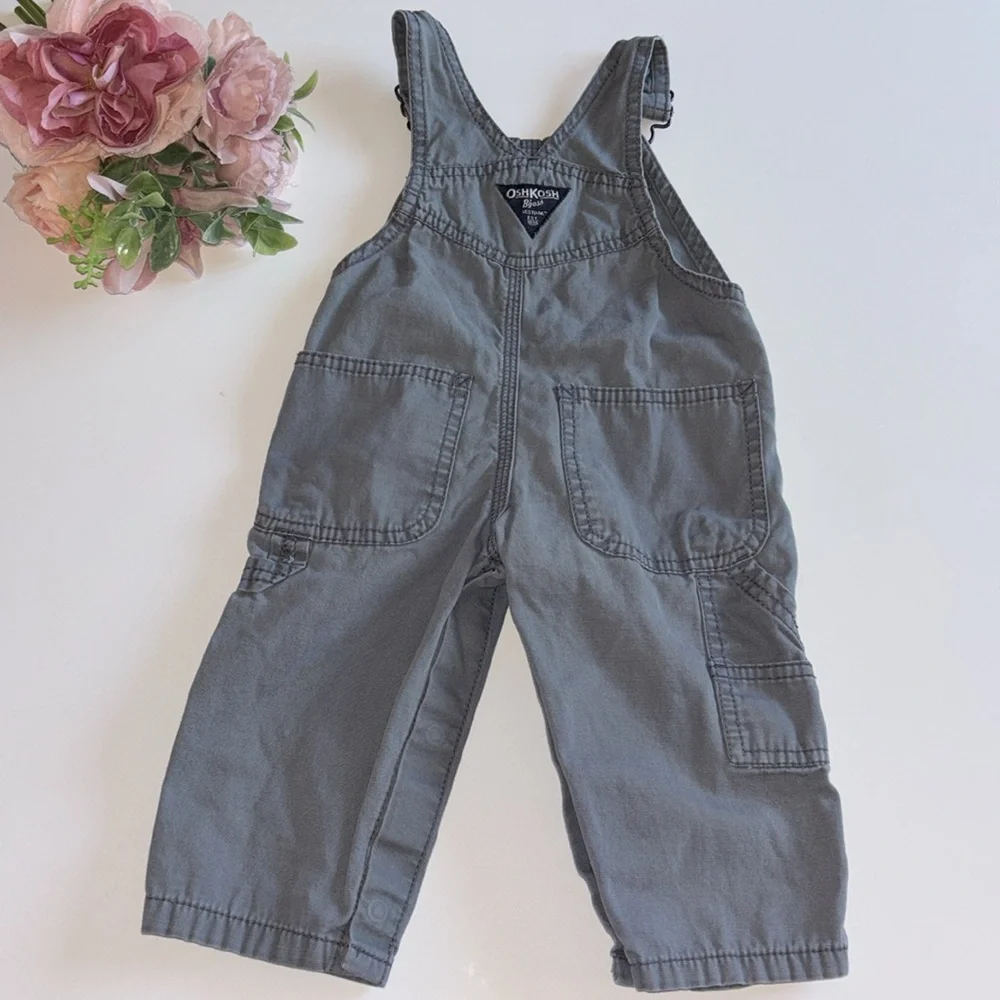 Oshkosh 9M Blue Gray Overall Baby 9M Oshkosh Gray Blue overalls 9 Month